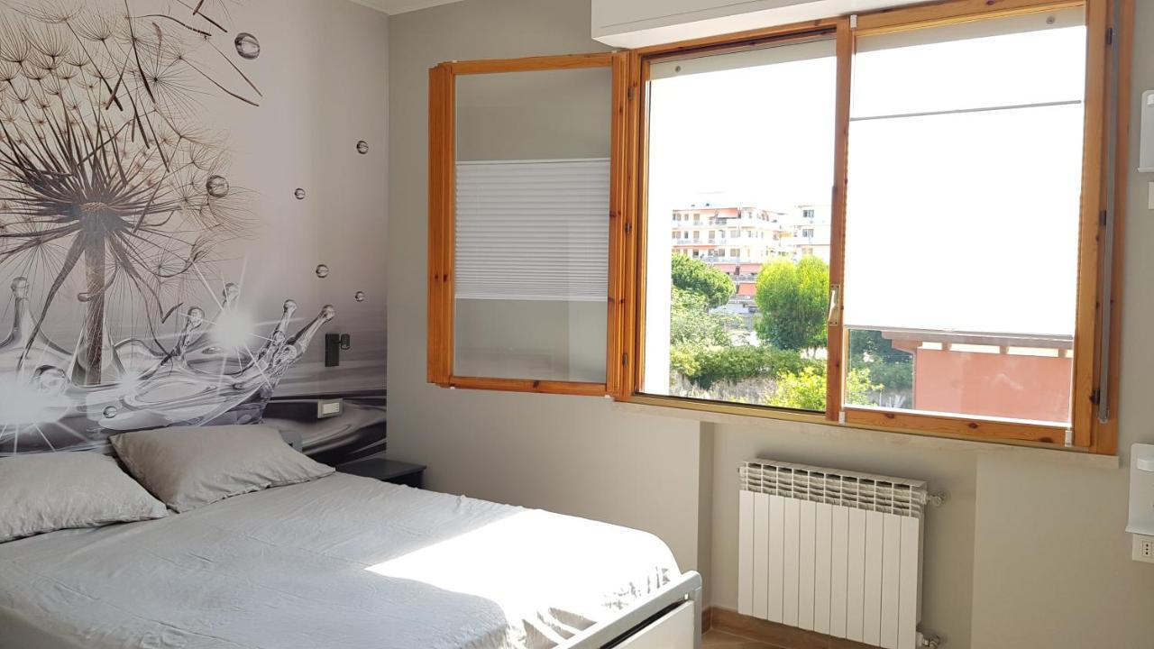 Appartamento Casalmare Via Asse Ventimiglia Esterno foto